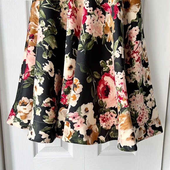 Black, Red and Cream Floral Halter A-Line Dress - Picture 4 of 15